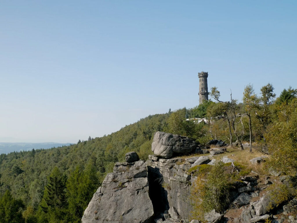 Aussichtsturm am Schneeberg
