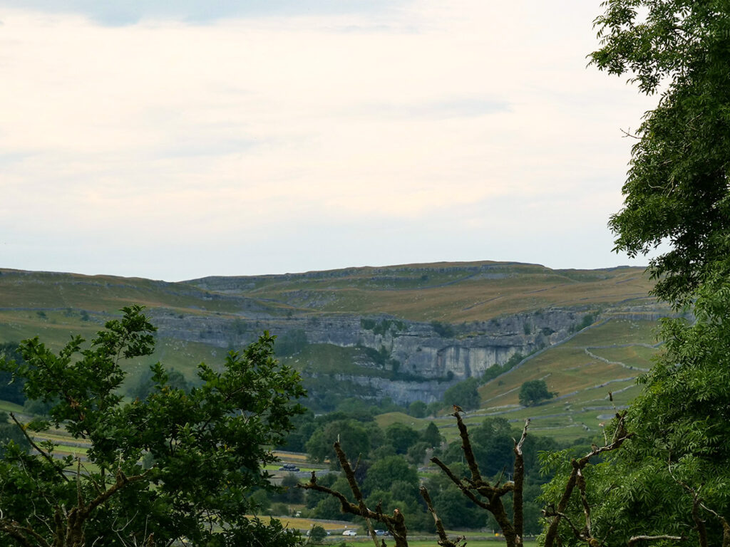 Blick auf Malham Cove
