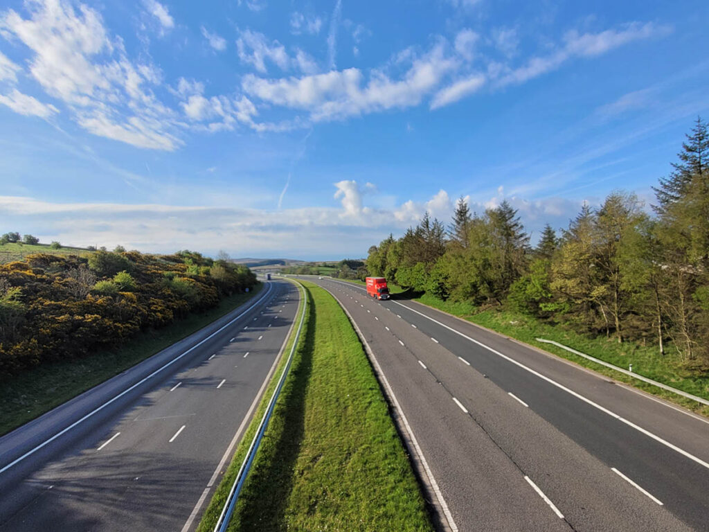 Der C2C überquert die M6